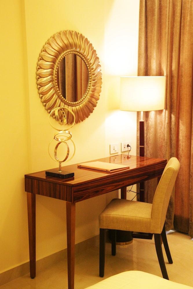 Grand Concerto Hotel 4*
